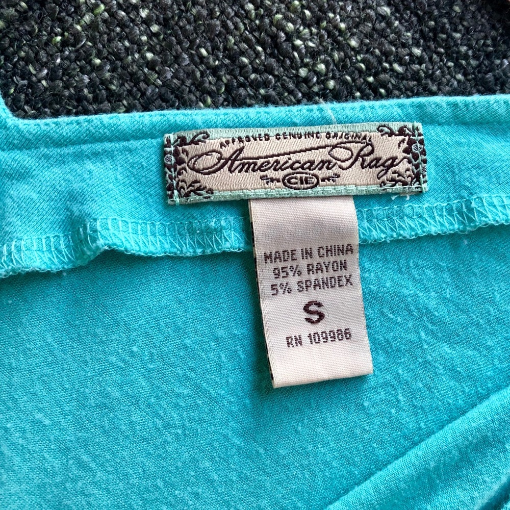 American Rag Tank - Picture 4 of 4